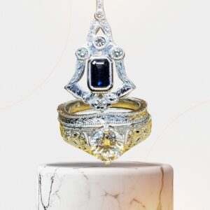 VINTAGE RING AND PENDANT SET